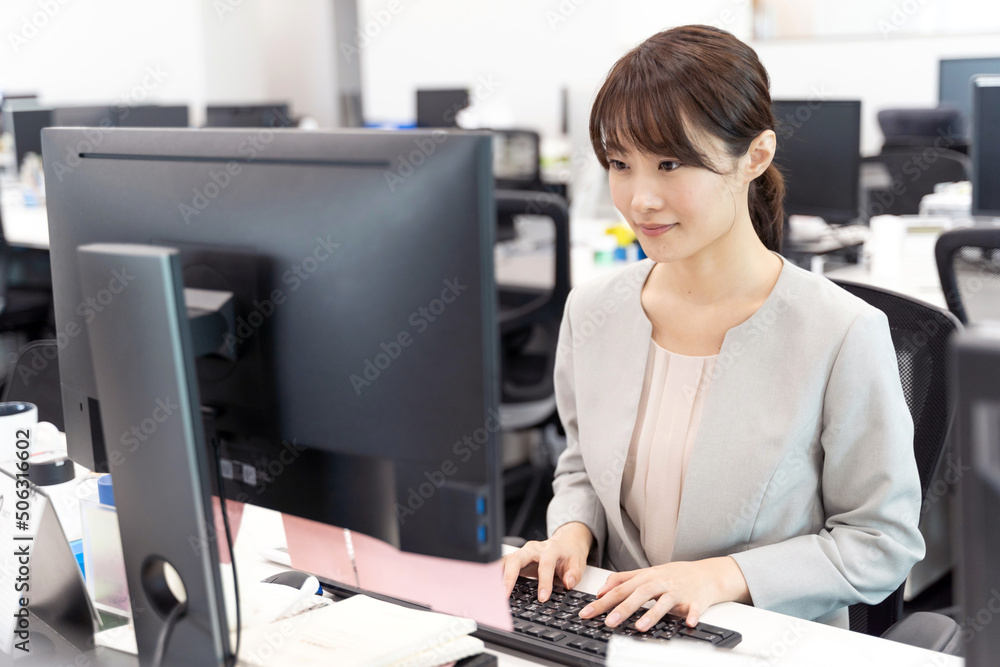 大宮支店の派遣社員 コールセンター オフィスワーク求人イメージ